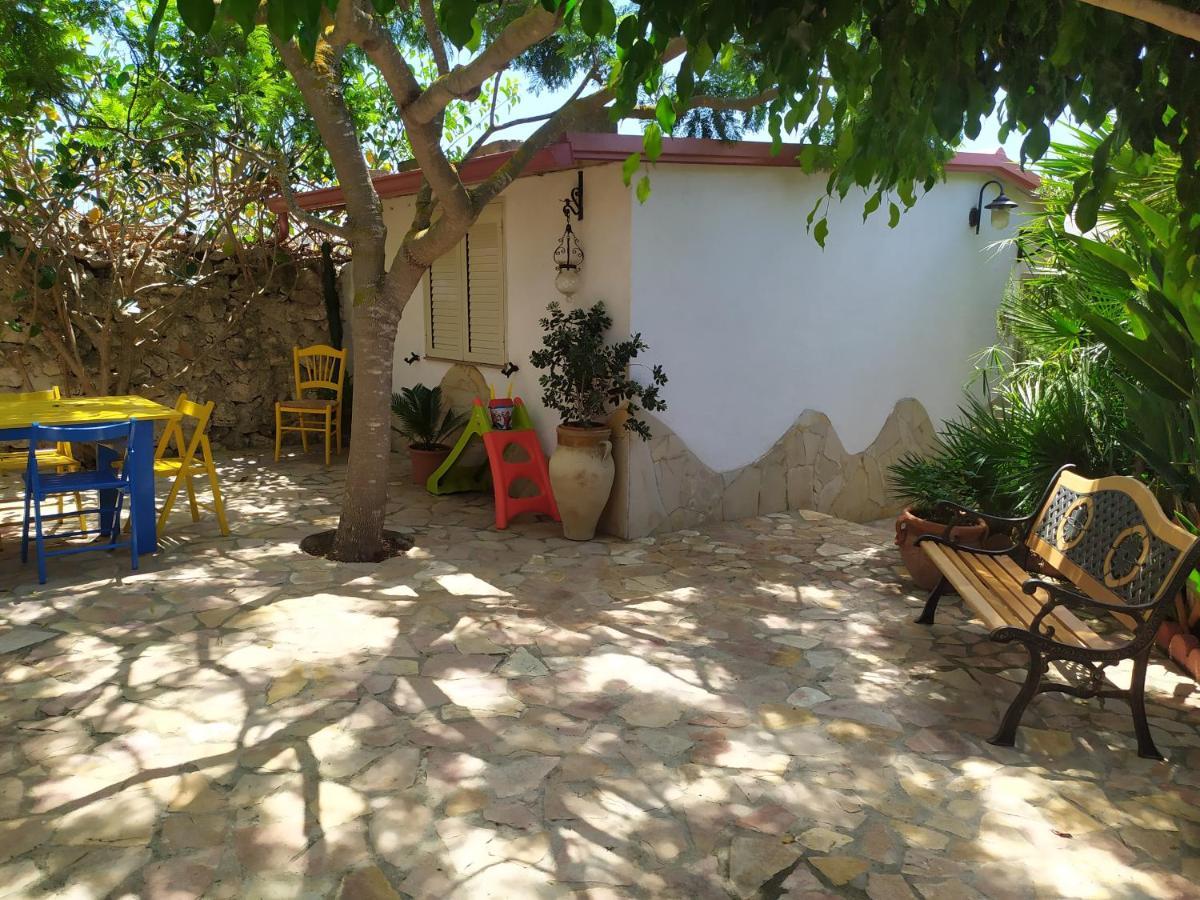I Ciusiddi Bed & Breakfast Portopalo Di Capo Passero Exterior foto