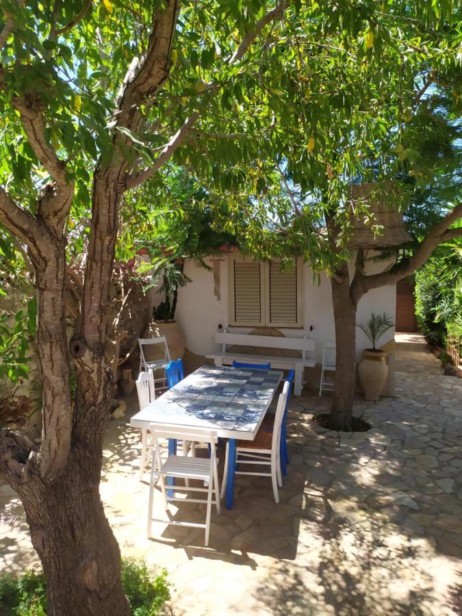 I Ciusiddi Bed & Breakfast Portopalo Di Capo Passero Exterior foto